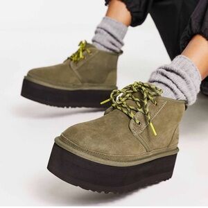 UGG NEUMEL HERITAGE PLATFORM, size 8.
